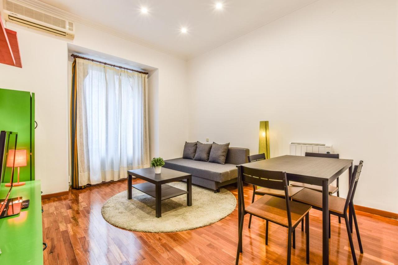Apartamento Puente De Segovia Appartamento Madrid Esterno foto