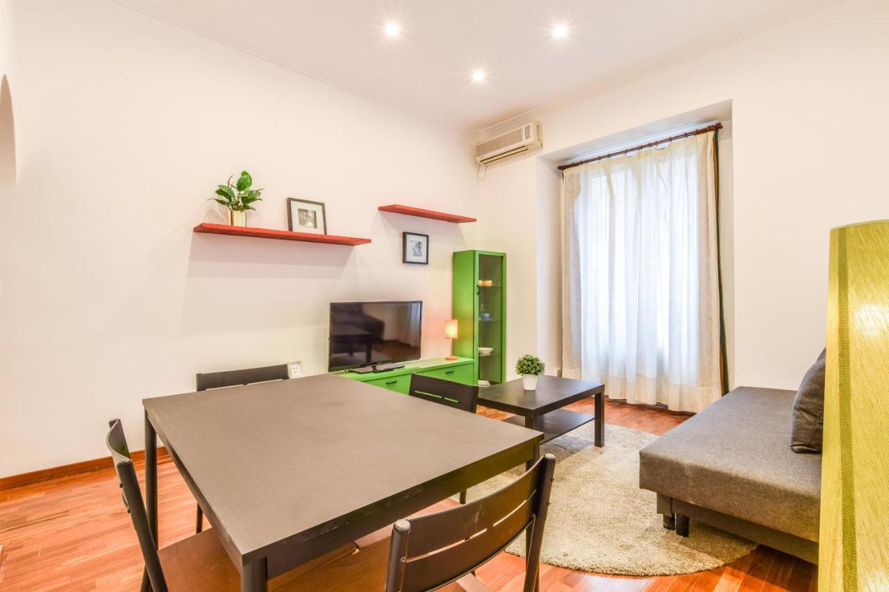 Apartamento Puente De Segovia Appartamento Madrid Esterno foto