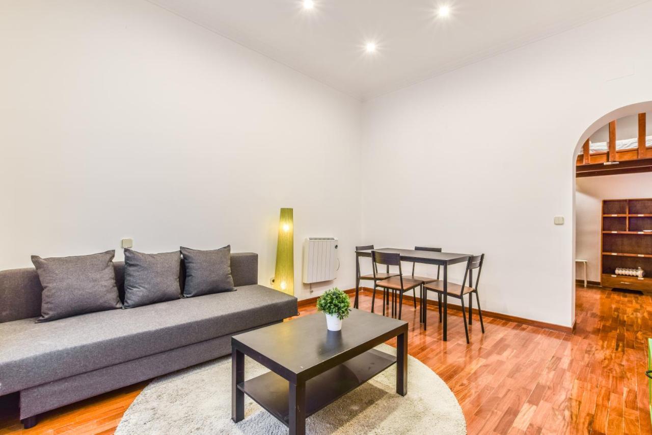 Apartamento Puente De Segovia Appartamento Madrid Esterno foto