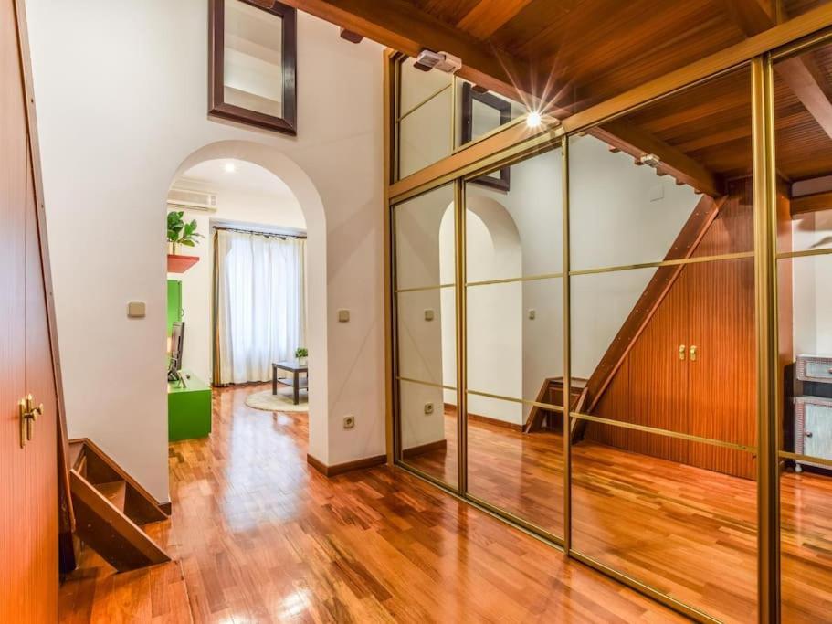 Apartamento Puente De Segovia Appartamento Madrid Esterno foto